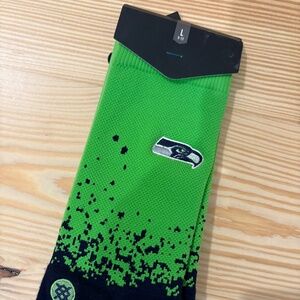 Seahawks Men's Socks (Size Large)
